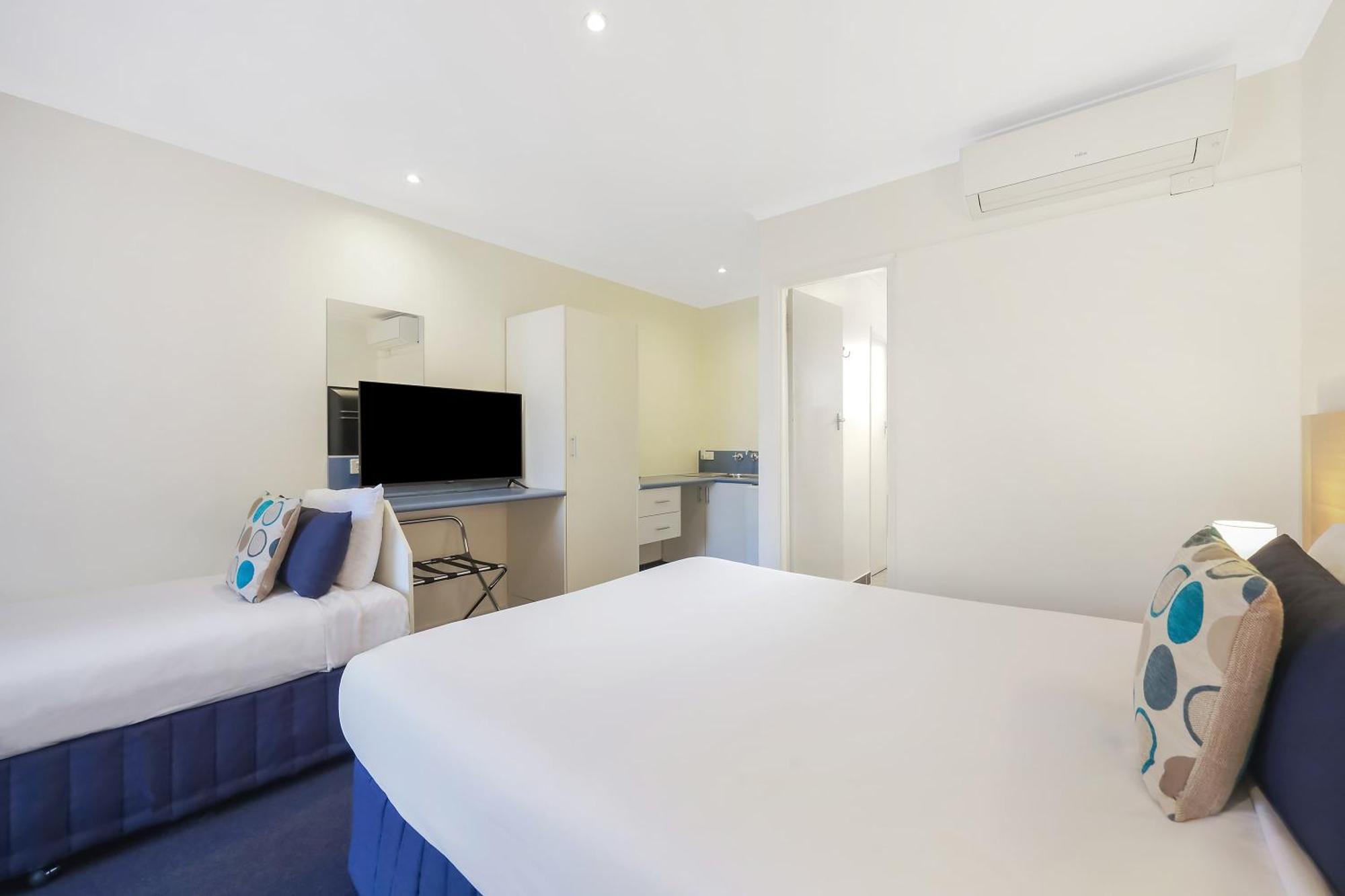 Hamilton Townhouse Motel Екстериор снимка