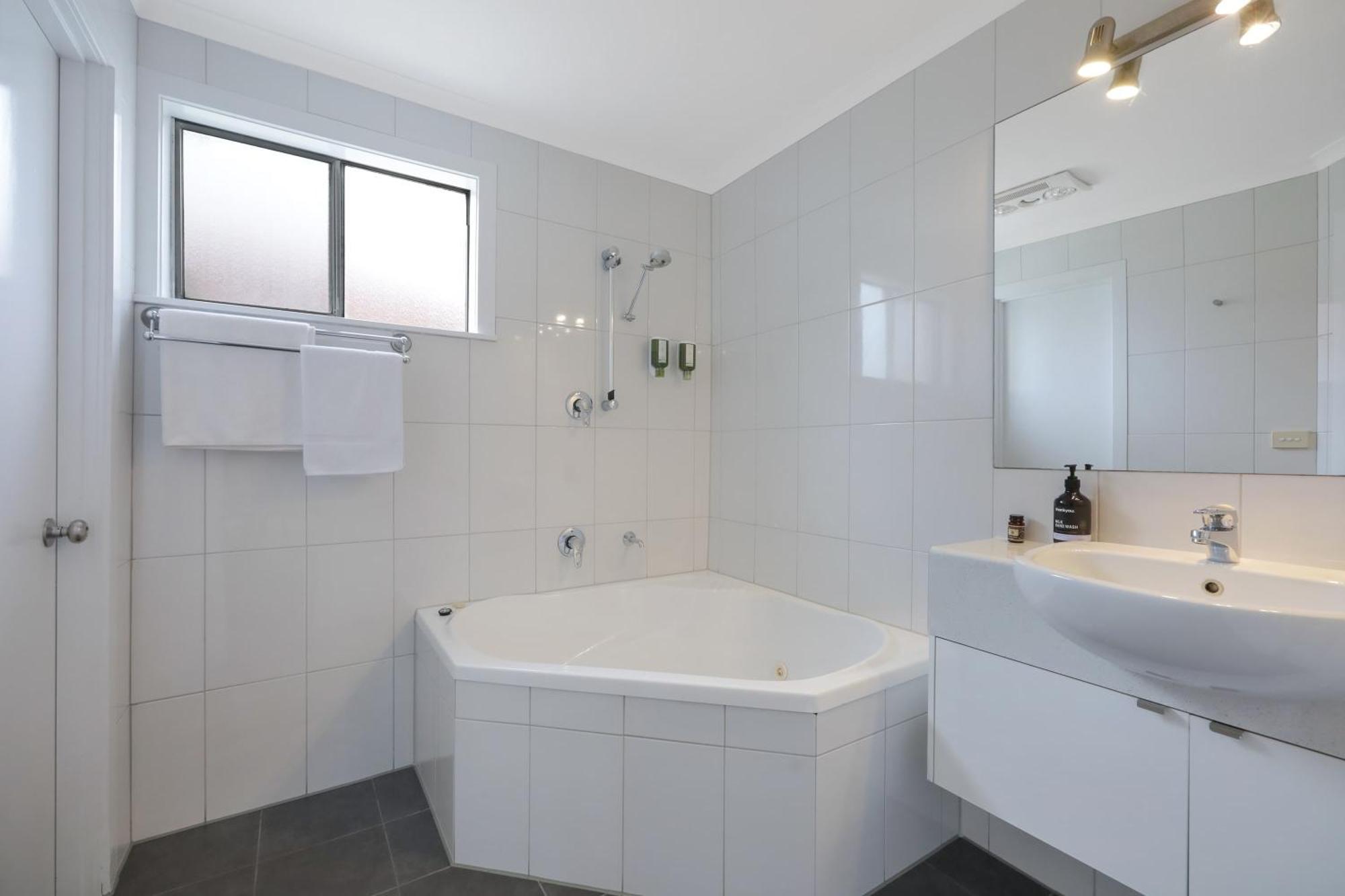 Hamilton Townhouse Motel Стая снимка