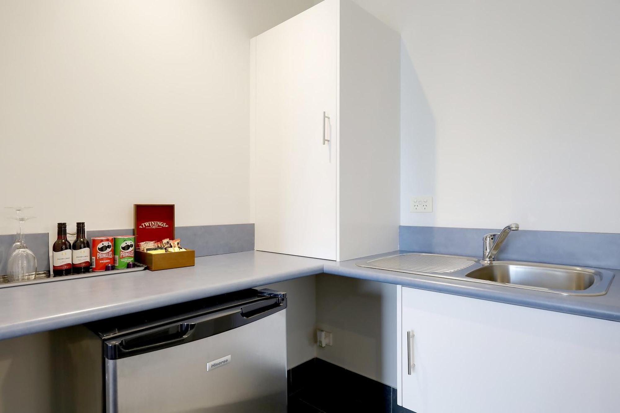 Hamilton Townhouse Motel Стая снимка