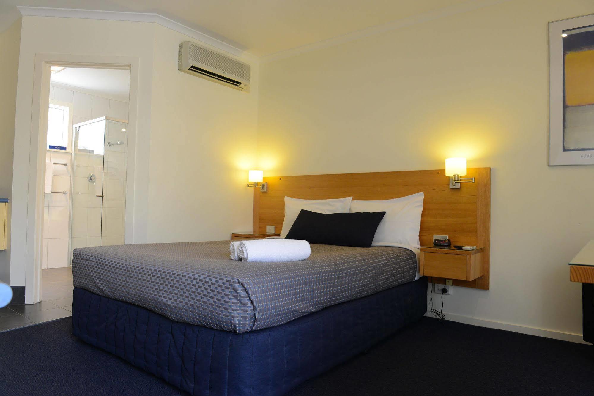 Hamilton Townhouse Motel Екстериор снимка
