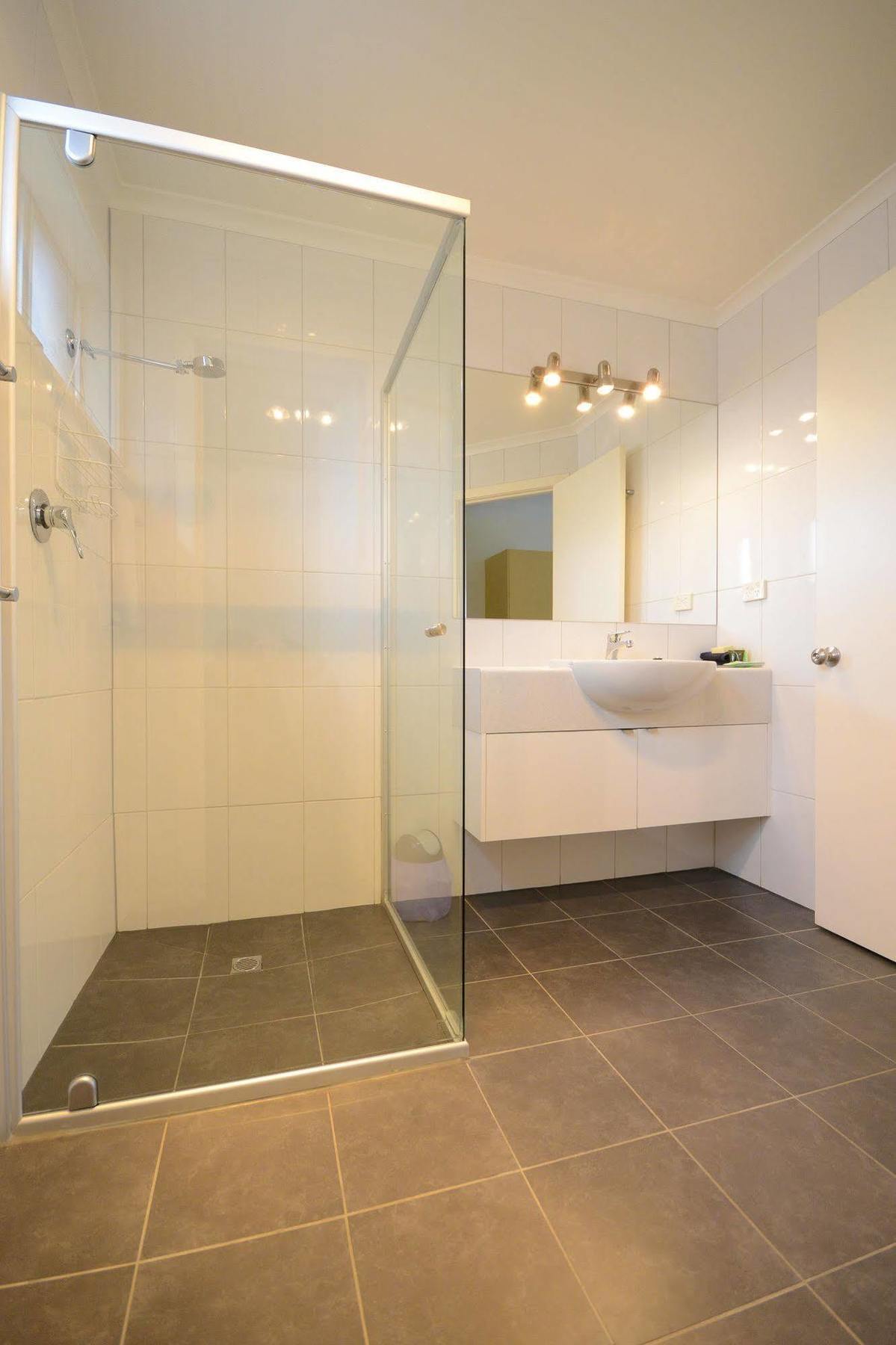 Hamilton Townhouse Motel Екстериор снимка